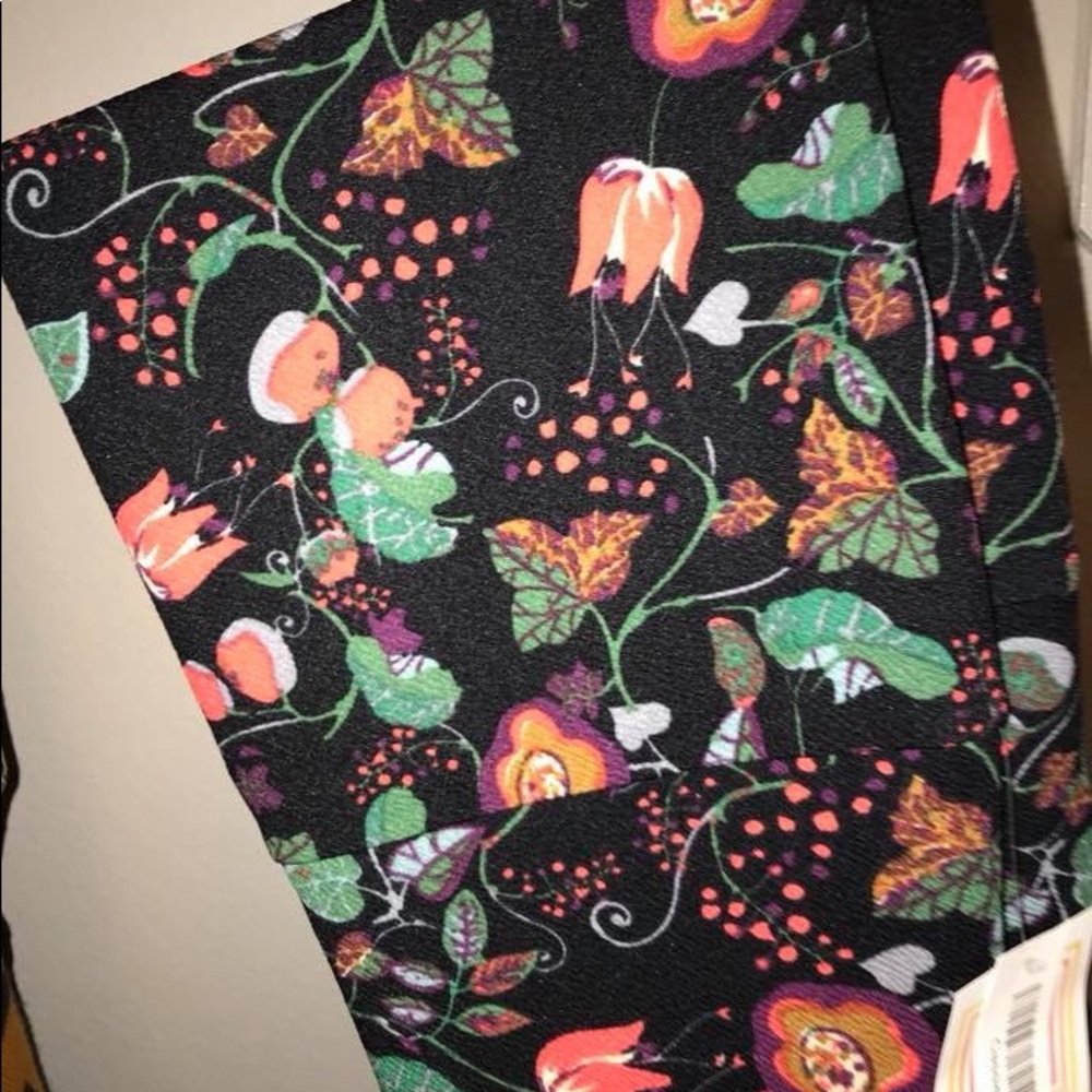Lularoe Cassie